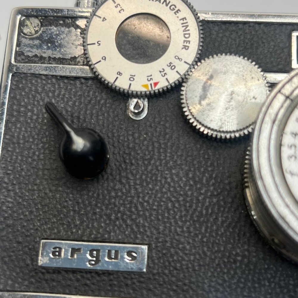 Vintage Argus Rangefinder Camera 35mm Classic Design for Film Photography - Picture 4 of 5